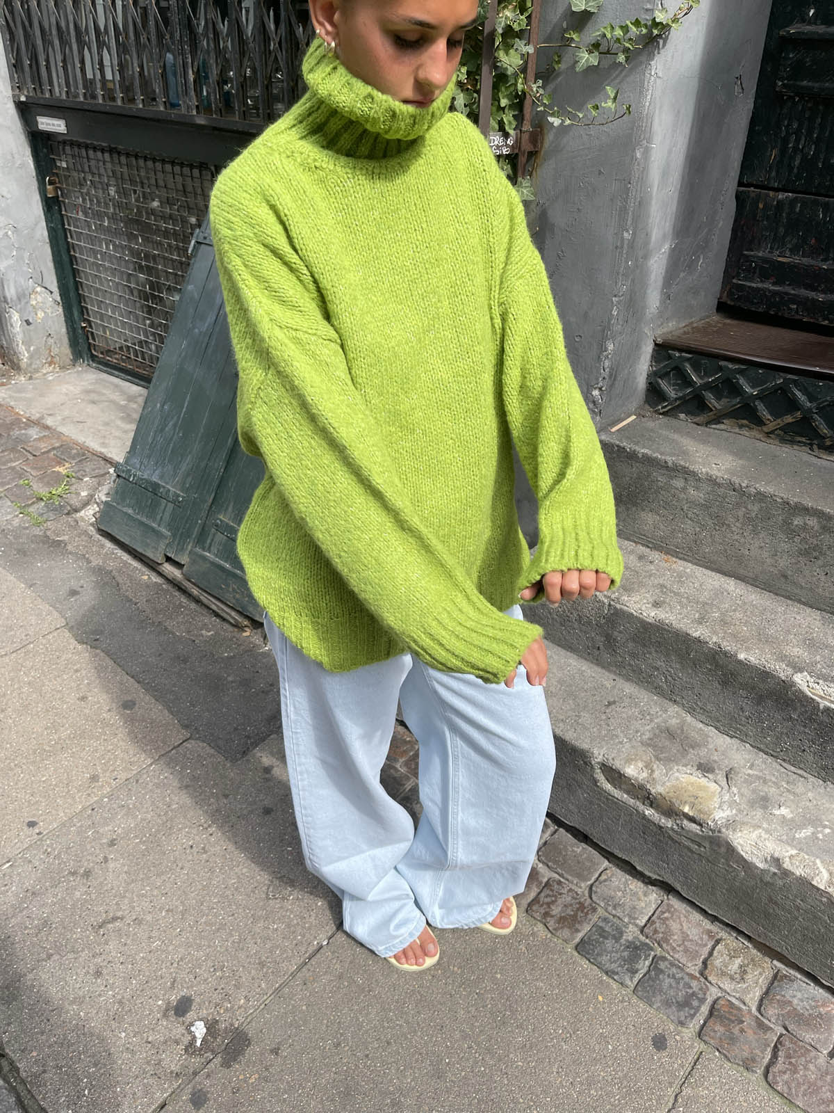 Valdamara oversized turtleneck – Lime Green