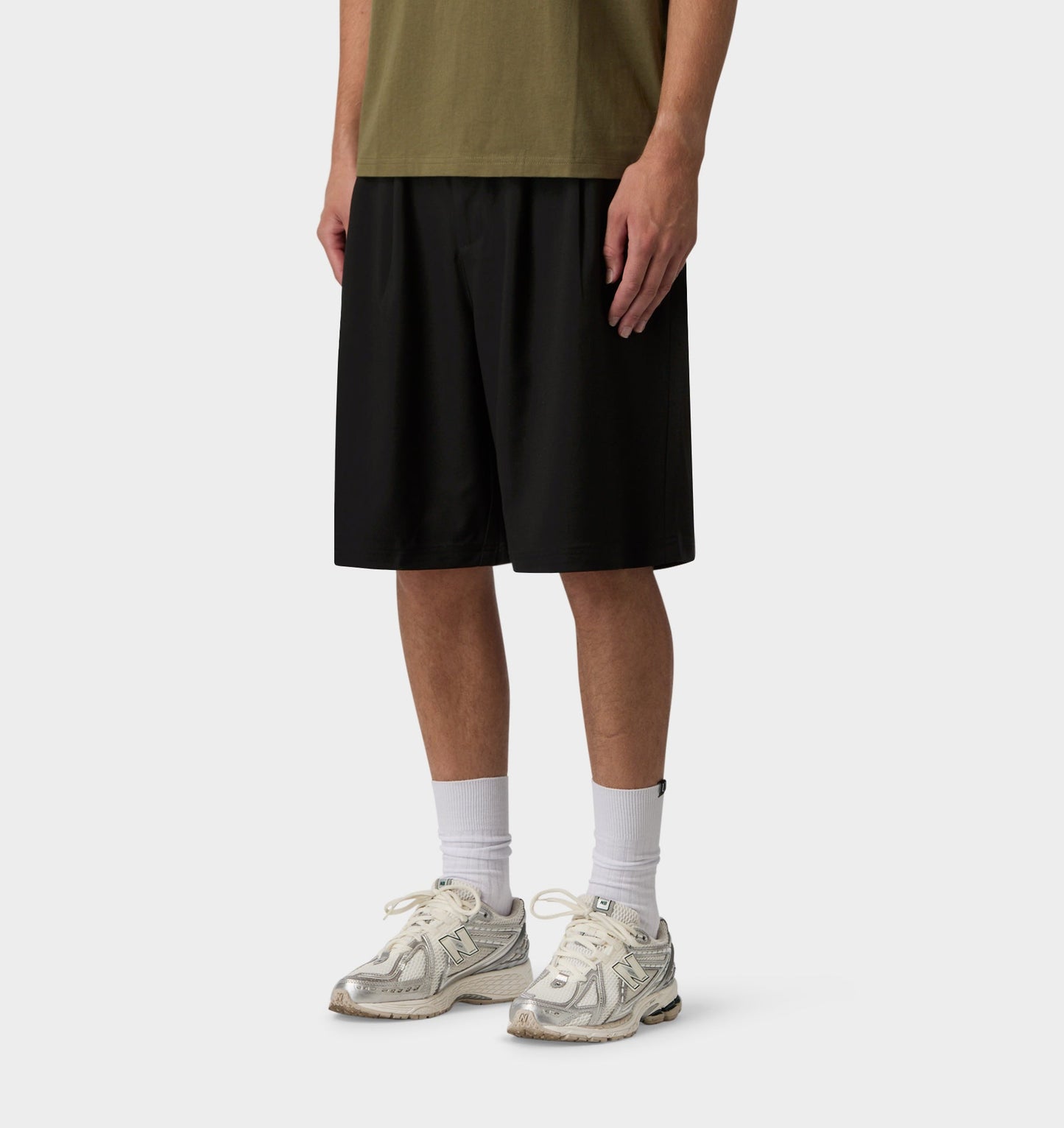 Alby Pleated Short - Black